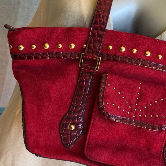 Beautiful Deborah Lewis Studio Holiday Ready, Elegant Studded Show Stopper - Picture 4 of 15